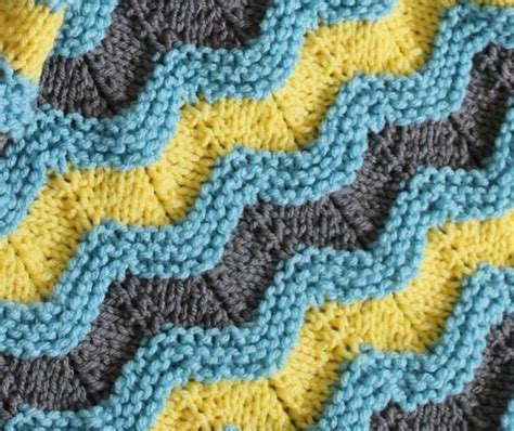 Knitting Pattern for Classic Ripple Baby Afghan | Knit baby blanket ...