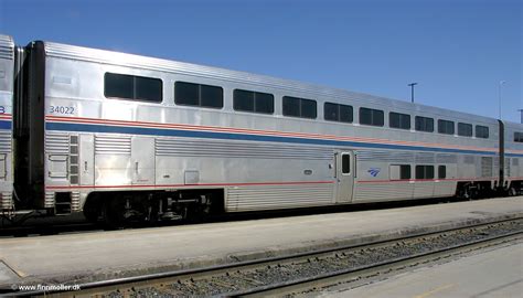 Finn's train and travel page : Trains : USA : Amtrak Superliner I coach ...