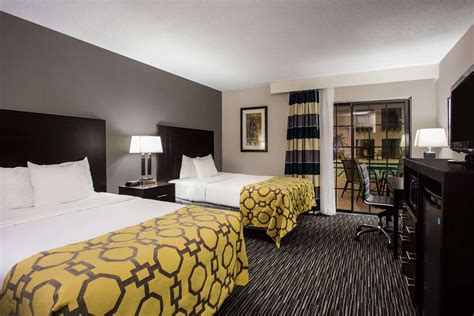 Baymont Inn & Suites West Madison, WI - See Discounts