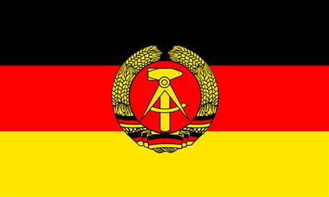 OnlineLabels Clip Art - Flag Of The German Democratic Republic