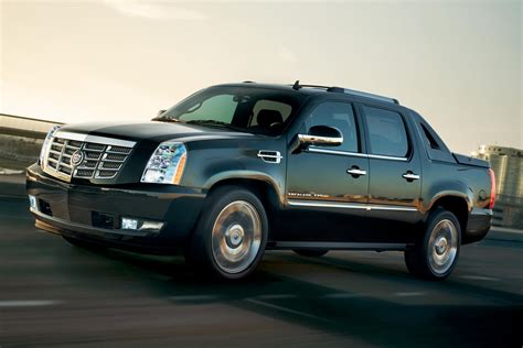 Used Cadillac Escalade EXT | Check Escalade EXT for sale in USA: prices ...