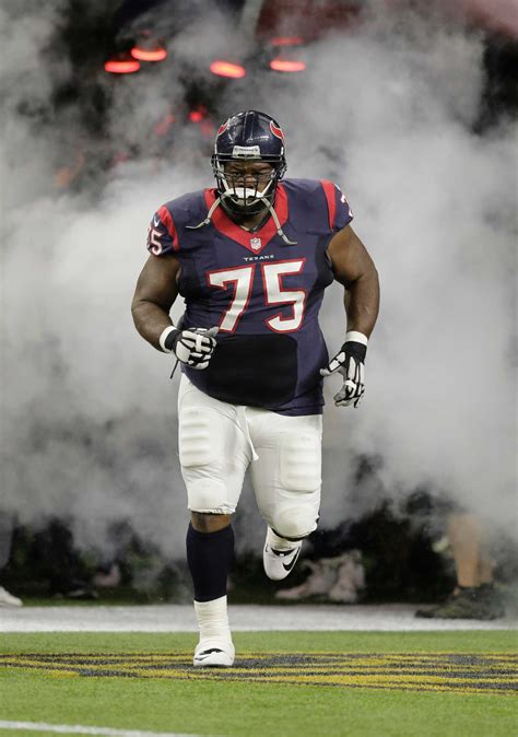 Texans' Vince Wilfork strips down for ESPN 'Body' pictorial