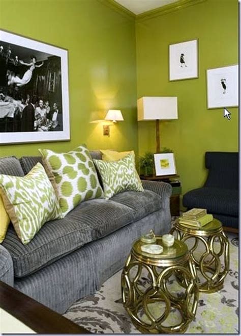 18 Lovely Grey and Green Living Room Ideas