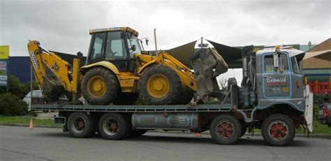 Tilt Tray Service - Beamish Heavy Haulage