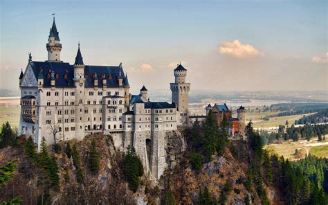 Neuschwanstein Castle, The Fairyland That is The Hiding Place of The ...