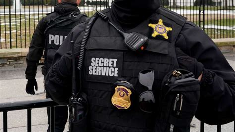 Dozens of Secret Service officers sidelined by COVID-19 - ABC News