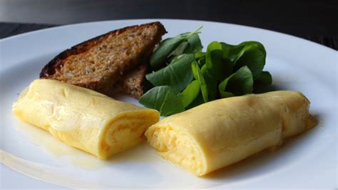 French Omelette - How to Make Soft, Buttery French-Style Omelets ...