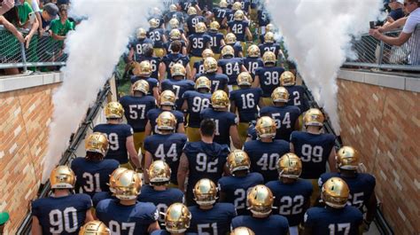 How To Watch No. 13 Notre Dame Fighting Irish vs. Navy Midshipmen ...