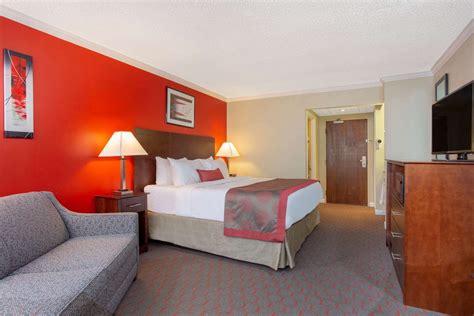 Ramada Hotel & Conference Center by Wyndham Lewiston Lewiston, Maine ...