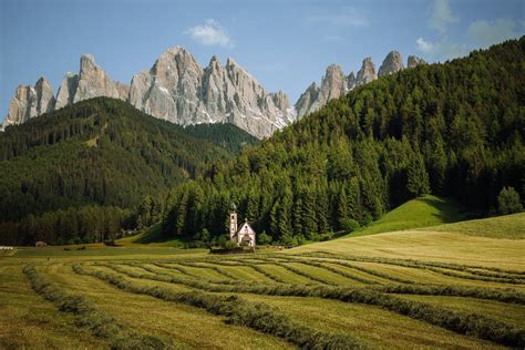 14 Breath-Taking Places To Visit In The Italian Alps