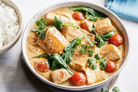 Indian Salmon Curry Recipe - Yogitrition