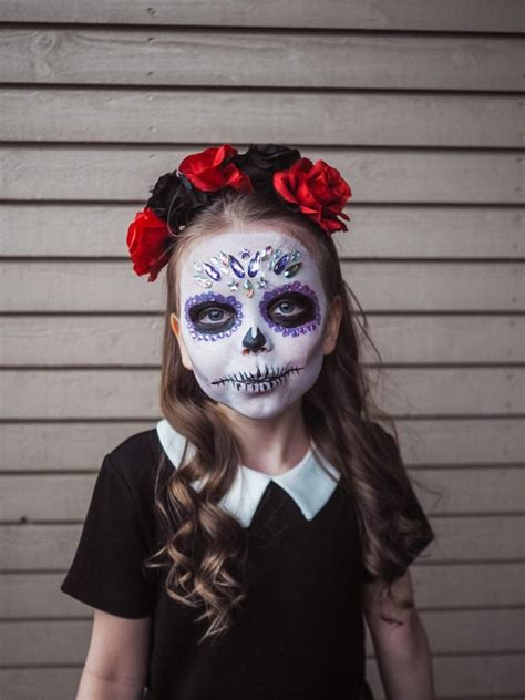 40 Halloween makeup for kids and face paint ideas for boys and girls