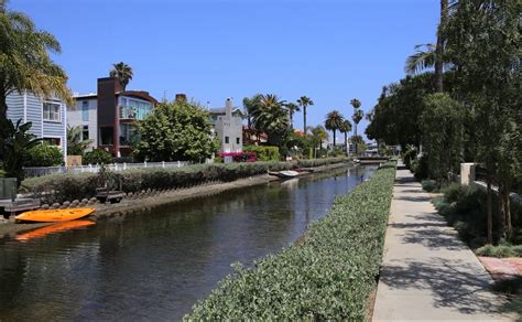 Venice Canals Walkway, Venice, CA - California Beaches