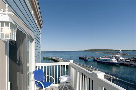 BICYCLE STREET INN & SUITES AND WATERFRONT COLLECTION (Mackinac Island ...