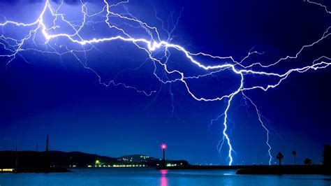 Lightning City Wallpapers - Top Free Lightning City Backgrounds ...