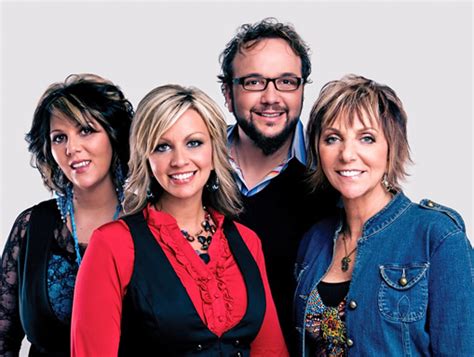 Isaacs at Singers.com - Contemporary Christian A Cappella Group