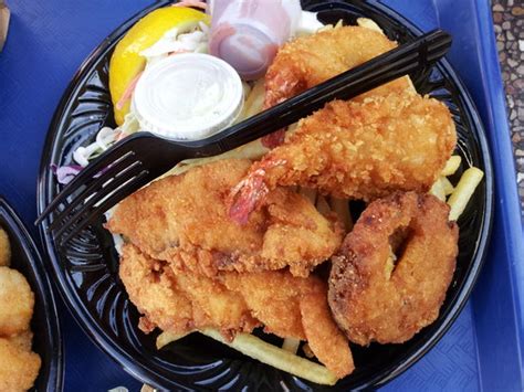 BEST SEAFOOD - CLASSIC ! - Point Loma Seafoods, San Diego Traveller ...