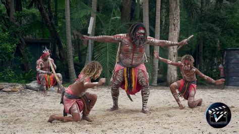 Aboriginal dance show - Australia Chords - Chordify