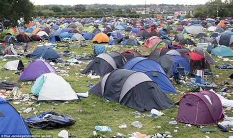 attendees of UK reading festival leave behind 60,000 tents and camping ...