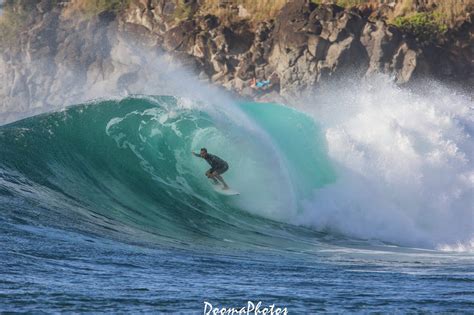 Maui Winter Surf at Honolua Bay, Surfing on Maui.