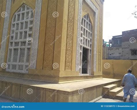 Tomb Of Qutb Ud Din Aibak