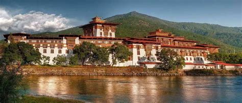 Punakha Dzong - Most Beatiful Dzong in Bhutan