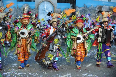 The 2016 Philadelphia Mummers Parade - Philly Happening