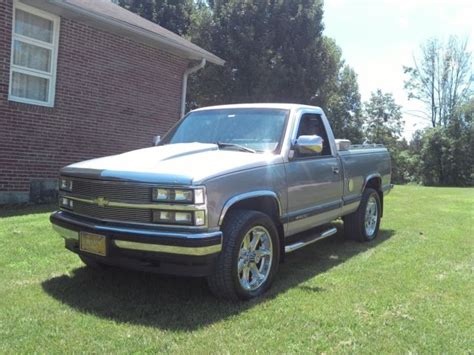 90 chevy silverado 4x4 custom style great cond. - Classic Chevrolet C/K ...