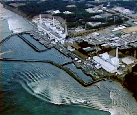 Fukushima Daiichi Nuclear Power Plant (60 pics)