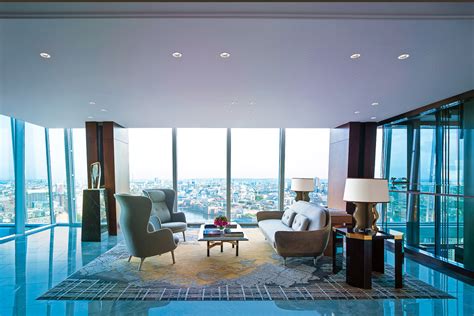 Review: Shangri-La Hotel at The Shard, London - International Traveller ...