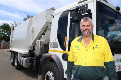 Garbage truck driver goes above and beyond for the people of Ipswich ...