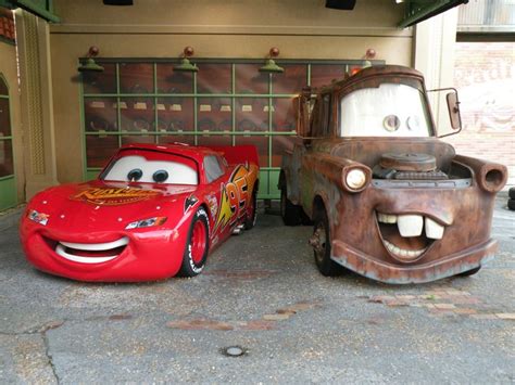 Lightning McQueen and Tow Mater hanging out in Hollywood Studios ...