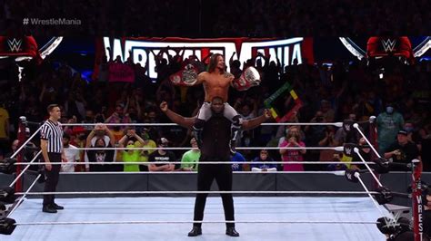 7-foot-3 Omos wows fans on impressive WWE debut as he wins Tag Team ...