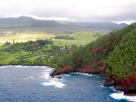 aerial view of kaihalulu beach in maui hawaii during the day | Red sand ...