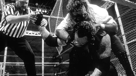 PHOTOS: Mankind And Undertaker’s Epic 1998 Hell In A Cell Match – Sick ...