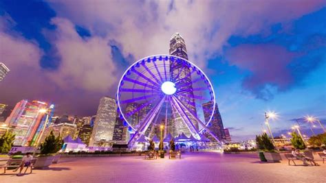 10 Things to Know About Navy Pier's New Ferris Wheel | UrbanMatter