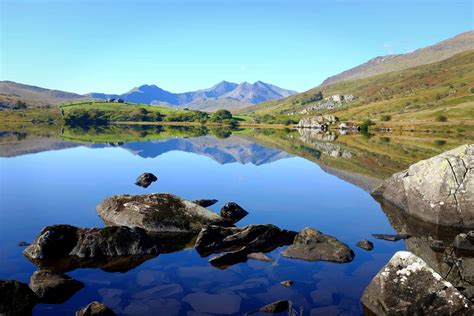 Snowdonia, Bodnant Gardens Castles Private/Group Tour 2023 Llandudno ...