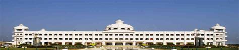 Sathyabama University, Tamil Nadu - Admission 2024, Courses, Fees, Ranking