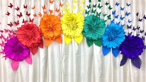 Decoracion con flores de papel