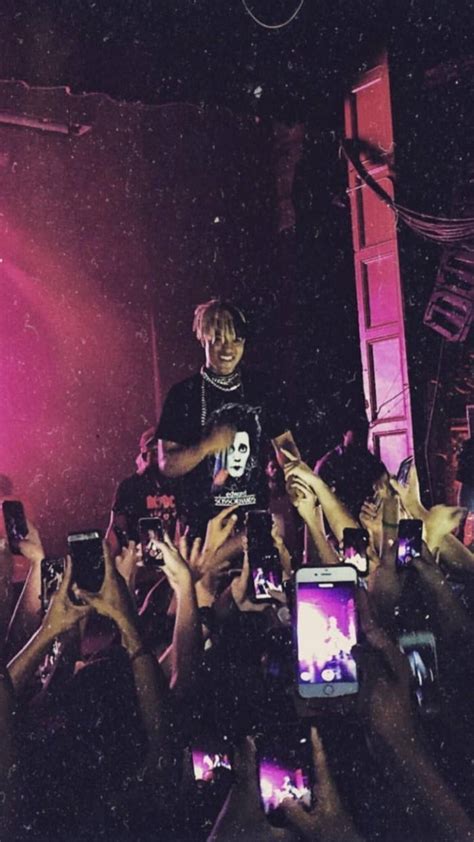 Download Xxxtentacion Aesthetic Live Performance Wallpaper | Wallpapers.com