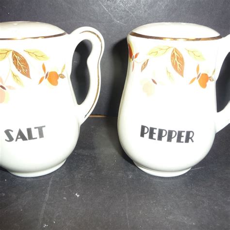 Jewel Tea Autumn Leaf Salt and Pepper Shakers - Etsy