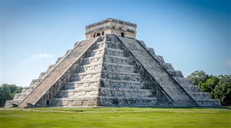 El Castillo | pyramid, Chichén Itzá, Mexico | Britannica