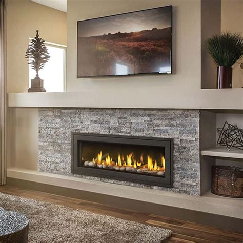 Electric Fireplace Adds Romanticism To Your Living Room