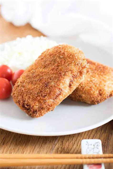 Korokke (Japanese potato croquette) | Contemplating Sweets