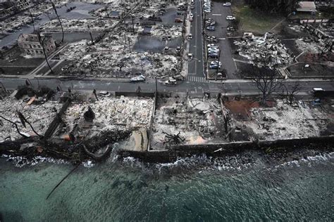 Fire-ravaged Maui town prepares for grim search