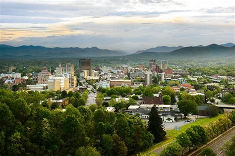 What to Expect from Asheville, NC Weather on Your Vacation | Yonder ...