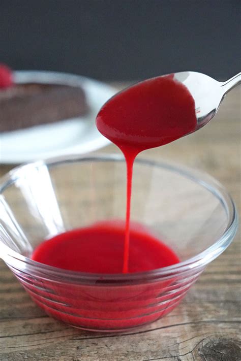 Easy Raspberry Dessert Sauce | DessArts