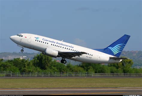 Boeing 737-5U3 - Garuda Indonesia | Aviation Photo #1005996 | Airliners.net