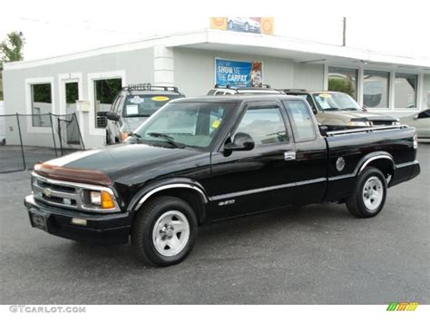 1995 Black Chevrolet S10 LS Extended Cab #55956765 Photo #12 | GTCarLot ...