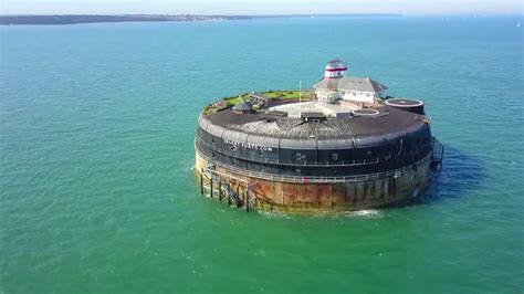 Solent sea forts URBEX part 2 - YouTube